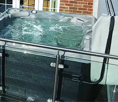 Hydropool Hot Tub With Glass Railing And Cover Lifter Hydropool Hot Tub With Glass Railing And Cover Lifter